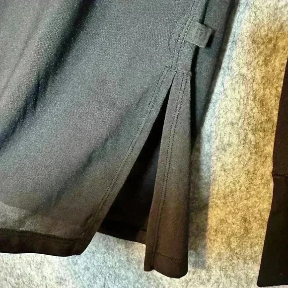 Lululemon Lightweight Sheer Long Sleeve Top Womens - Medium - Picture 3 of 6